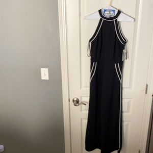 Black/white jumpsuit new size s